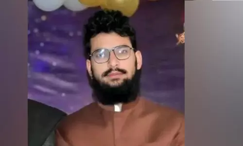 പുൽവാമ ഭീകരാക്രമണത്തിന്റെ സൂത്രധാരനെ പാകിസ്താനിൽ അജ്ഞാതർ വെടിവെച്ചു കൊന്നു