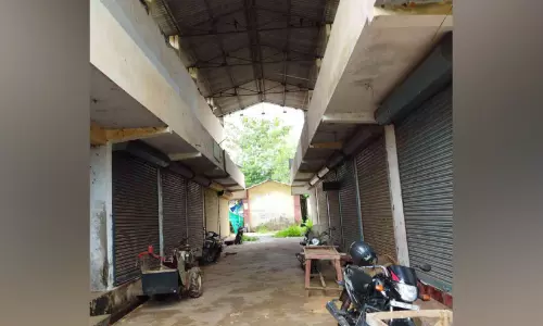 പദ്ധതി പാളി; കേന്ദ്ര ഫണ്ടുകൊണ്ട് പണിത   കെട്ടിടങ്ങൾ നോക്കുകുത്തി