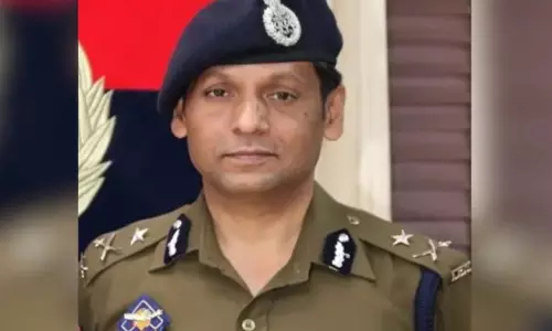 മണിപ്പൂരിൽ ഉദ്യോഗസ്ഥതലത്തിൽ അഴിച്ചുപണി; പുതിയ പൊലീസ് മേധാവിയായി ലഡാക്ക് ഡി.ജി.പി മുകേഷ് സിങിനെ നിയമിച്ചു