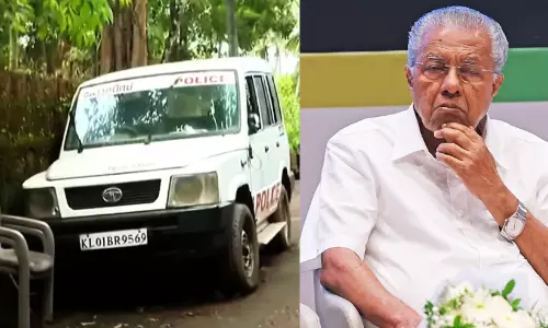 പിണറായിയുടെ വീട്ടുപടിക്കലെ ‘ജീപ്പ് സ്റ്റേഷൻ’ ഒടുവിൽ മാറ്റുന്നു; ദുരിതമൊഴിഞ്ഞ് പൊലീസുകാർ