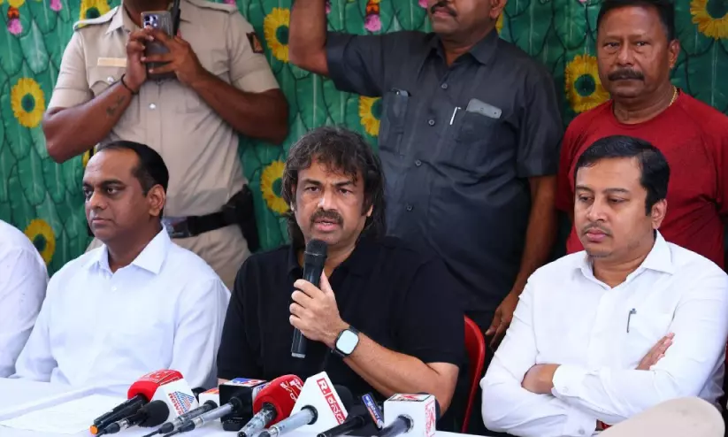 കർണാടക പബ്ലിക് സ്കൂളുകൾ ജൂൺ ഒന്നിന് സിദ്ധരാമയ്യ ഉദ്ഘാടനം ചെയ്യും -മധു ബംഗാരപ്പ കർണാടക പബ്ലിക് സ്കൂളുകൾ ജൂൺ ഒന്നിന് സിദ്ധരാമയ്യ ഉദ്ഘാടനം ചെയ്യും -മധു ബംഗാരപ്പ