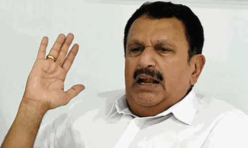 സംസ്ഥാനത്ത് പുതിയ മെഡിക്കൽ കോളജുകൾ നിർമിക്കുന്നത് യു.ഡി.എഫ് സർക്കാറിന്റെ നയം, അതിൽ വെള്ളം ചേർക്കാൻ ആരെയും അനുവദിക്കില്ല -കെ. മുരളീധരൻ