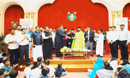 സെന്റ് മേരീസ് ഇന്ത്യൻ ഓർത്തഡോക്സ് കത്തീഡ്രൽ ഫാ. ജേക്കബ് തോമസിന് യാത്രയയപ്പ് നൽകി