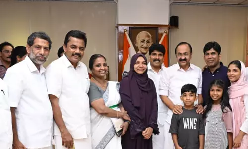 ഹർഷിനക്ക് ആശ്വാസം; ജോലി ഉറപ്പു നൽകി ആരോഗ്യമന്ത്രി, കോഴിക്കോട് മെഡിക്കൽ കോളജിലാവും നിയമനം