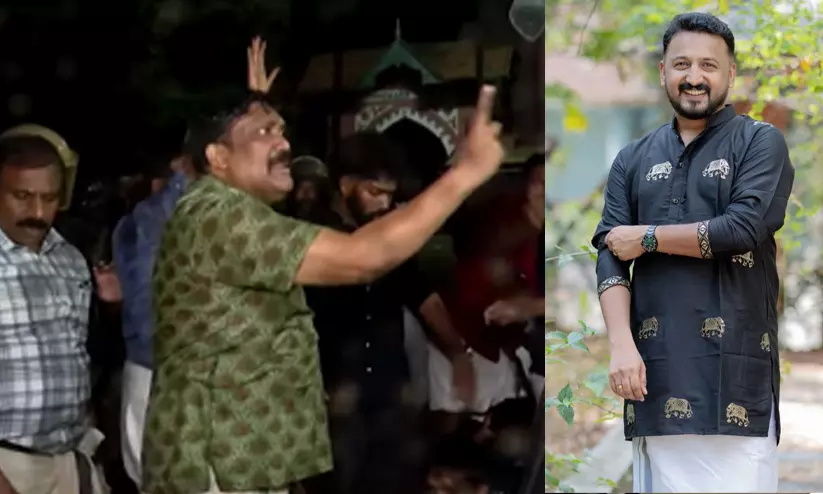 ‘അടങ്ങി ഇരിക്കണം; എസ്.എഫ്.ഐക്കാരോട് ആ റഹീം പറഞ്ഞത് തന്നെ പറയാനുള്ളൂ, പണ്ട് വിജയനുള്ള കാലത്തെ ഗുണ്ടായിസവുമായി ഇറങ്ങരുത്’ -രാഹുൽ മാങ്കൂട്ടത്തിൽ ‘അടങ്ങി ഇരിക്കണം; എസ്.എഫ്.ഐക്കാരോട് ആ റഹീം പറഞ്ഞത് തന്നെ പറയാനുള്ളൂ, പണ്ട് വിജയനുള്ള കാലത്തെ ഗുണ്ടായിസവുമായി ഇറങ്ങരുത്’ -രാഹുൽ മാങ്കൂട്ടത്തിൽ
