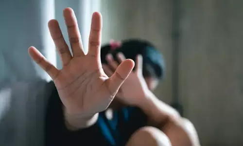 ഒൻപത് വയസ്സുകാരിയെ പീഡിപ്പിച്ച കേസിൽ  പ്രായപൂർത്തിയാകാത്ത രണ്ട് പേർ അറസ്റ്റിൽ