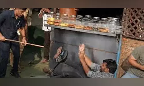 ‘രക്ഷാപ്രവർത്തനം ഔദ്യോഗിക കൃത്യനിർവഹണമല്ല’ -എ​സ്.​ഐ.​ടി​