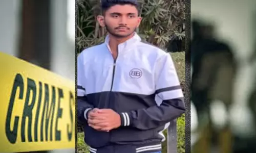 കോഴിക്കോട് വിദ്യാർഥി വെടിയേറ്റ് മരിച്ച നിലയിൽ; സ്വയം വെടിയുതിർത്തതാകാമെന്ന് പൊലീസ് കോഴിക്കോട് വിദ്യാർഥി വെടിയേറ്റ് മരിച്ച നിലയിൽ; സ്വയം വെടിയുതിർത്തതാകാമെന്ന് പൊലീസ്