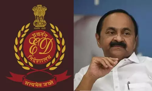 ഇ.ഡി റെയ്ഡ്: ചോദ്യങ്ങളോട് പ്രതികരിക്കാതെ മുഖ്യമന്ത്രി വി.ഡി. സതീശൻ