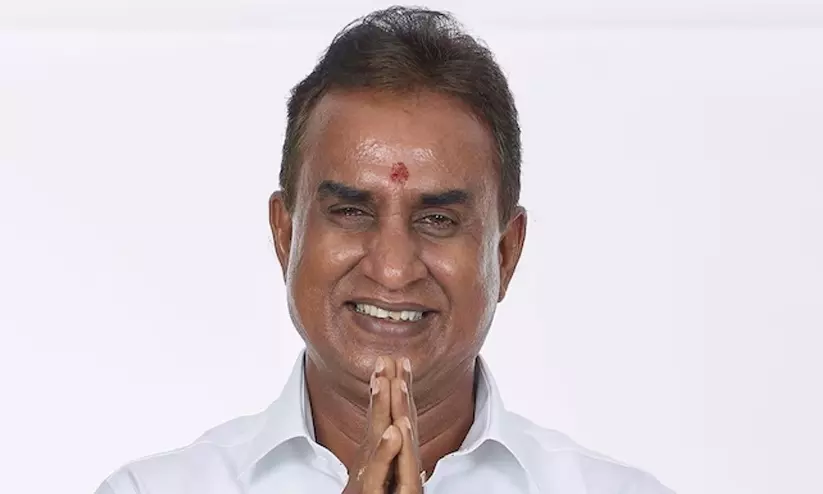 എടപ്പാടിക്ക് കീഴടങ്ങി അണ്ണാ ഡി.എം.കെ വിമത വിഭാഗം എടപ്പാടിക്ക് കീഴടങ്ങി അണ്ണാ ഡി.എം.കെ വിമത വിഭാഗം