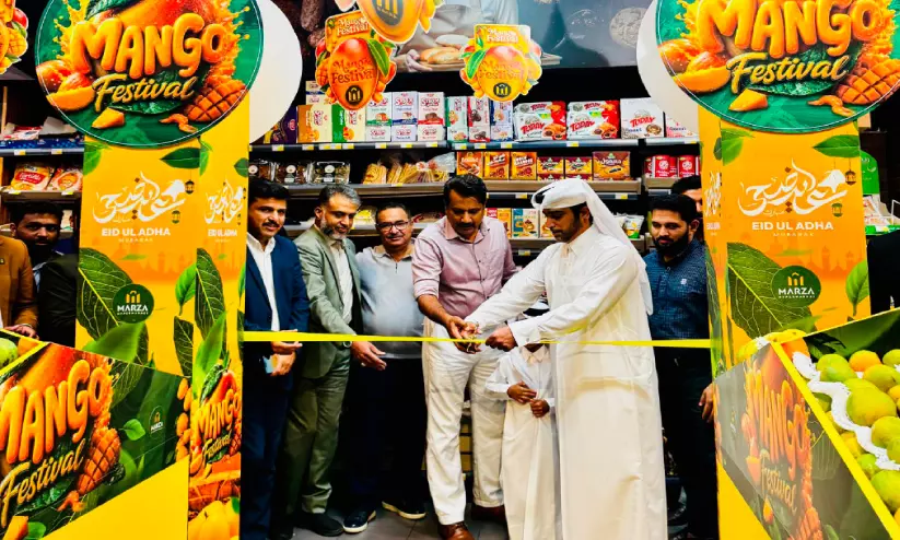 മാമ്പഴ പ്രേമികൾക്കായി ‘മർസ മാംഗോ ഫെസ്റ്റിവൽ’ ആരംഭിച്ചു 60 ഇനങ്ങളുമായി രുചിയുടെ മഹാമേള മാമ്പഴ പ്രേമികൾക്കായി ‘മർസ മാംഗോ ഫെസ്റ്റിവൽ’ ആരംഭിച്ചു 60 ഇനങ്ങളുമായി രുചിയുടെ മഹാമേള