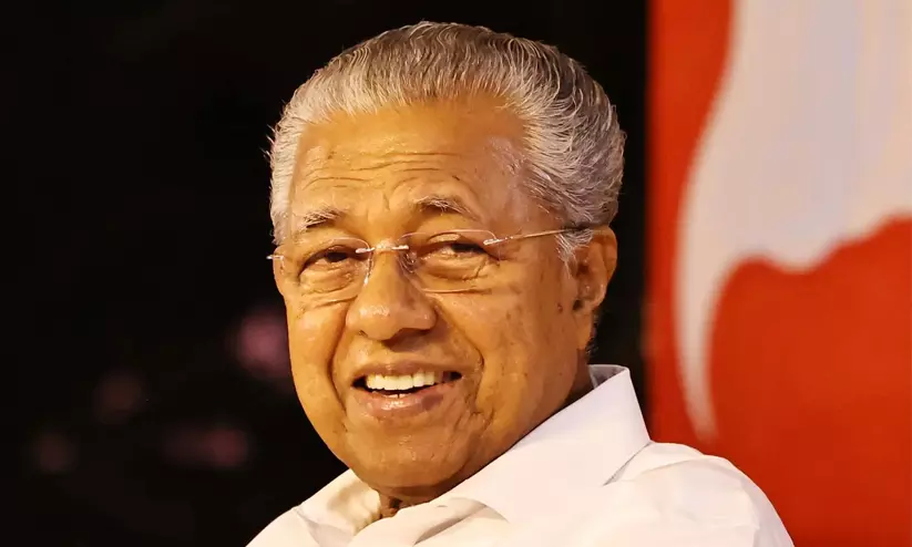 കന്റോൺമെന്റ് ഹൗസിലേക്ക് എന്തുകൊണ്ട് താമസം മാറിയില്ല ? ആദ്യം അവിടെയുള്ളയാൾ മാറട്ടെയെന്ന് പിണറായി വിജയൻ കന്റോൺമെന്റ് ഹൗസിലേക്ക് എന്തുകൊണ്ട് താമസം മാറിയില്ല ? ആദ്യം അവിടെയുള്ളയാൾ മാറട്ടെയെന്ന് പിണറായി വിജയൻ
