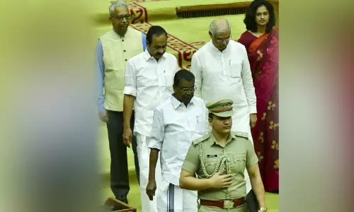 വിവിധ മേഖലകളിൽ വമ്പൻ വാഗ്ദാനങ്ങളുമായി വി.ഡി സതീശൻ സർക്കാറിന്റെ നയപ്രഖ്യാപനം
