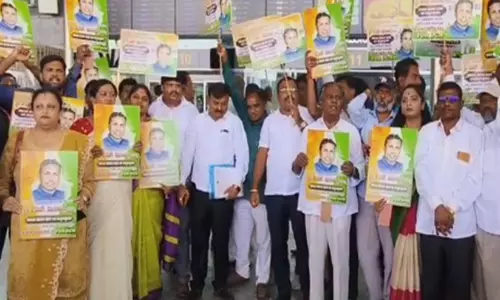 മുനിയപ്പയെ ഉപമുഖ്യമന്ത്രിയാക്കണം: കർണാടകയിൽ  പ്രതിഷേധവുമായി ദലിത് സംഘടനകൾ