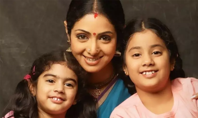 janhvi kapoor janhvi kapoor