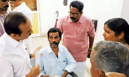 ഹരികൃഷ്ണന്റെ കുടുംബത്തെ സഹായിക്കും -മുഖ്യമന്ത്രി