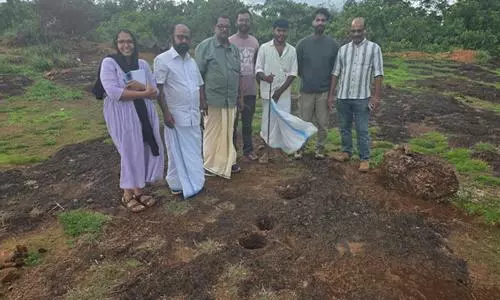 കീഴുപറമ്പിൽ പ്രാചീന ഇരുമ്പുയുഗ കാലത്തെ കാൽക്കുഴികൾ