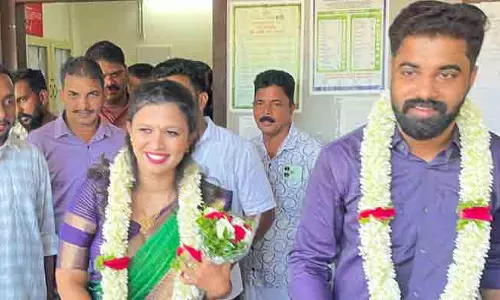 ആർഷോയും വിദ്യയും വിവാഹിതരായി ആർഷോയും വിദ്യയും വിവാഹിതരായി
