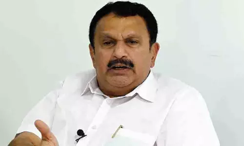 ലഹരിക്കെതിരെ ശക്തമായ നടപടി, രക്ഷിതാക്കളിൽ നിന്ന് സഹകരണമുണ്ടാകണം -മന്ത്രി കെ. മുരളീധരൻ ലഹരിക്കെതിരെ ശക്തമായ നടപടി, രക്ഷിതാക്കളിൽ നിന്ന് സഹകരണമുണ്ടാകണം -മന്ത്രി കെ. മുരളീധരൻ