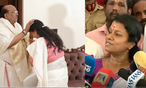 ‘എല്ലാവർക്കും ലോക ക്ഷീരദിനാശംസകൾ’-വെള്ളാപ്പള്ളിയുമായുള്ള കൂടിക്കാഴ്ചയിൽ മന്ത്രി ബിന്ദു കൃഷ്ണ ‘എല്ലാവർക്കും ലോക ക്ഷീരദിനാശംസകൾ’-വെള്ളാപ്പള്ളിയുമായുള്ള കൂടിക്കാഴ്ചയിൽ മന്ത്രി ബിന്ദു കൃഷ്ണ
