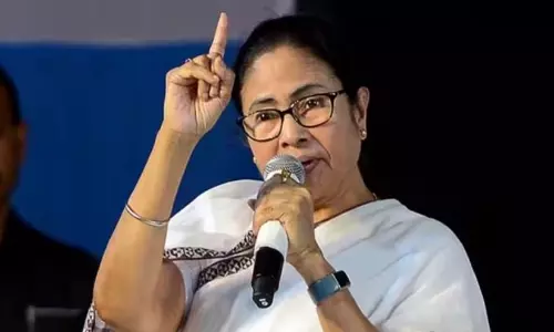 ബംഗാളിൽ നിരോധിച്ചാൽ ഞങ്ങൾ ഡൽഹിയിൽ പ്രതിഷേധിക്കും; പ്രതിഷേധത്തിന് അനുമതി നിഷേധിച്ചതിനെതിരെ മമതാ ബാനർജി ബംഗാളിൽ നിരോധിച്ചാൽ ഞങ്ങൾ ഡൽഹിയിൽ പ്രതിഷേധിക്കും; പ്രതിഷേധത്തിന് അനുമതി നിഷേധിച്ചതിനെതിരെ മമതാ ബാനർജി