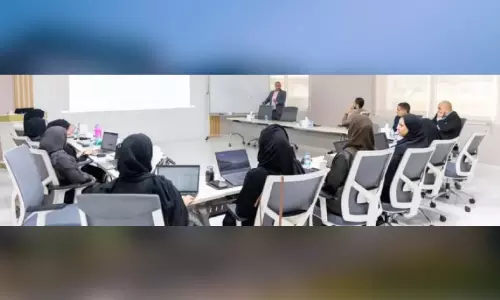 ഗർഭിണികൾക്കും ദൃഢനിശ്ചയ വിഭാഗക്കാർക്കും ജോലി സമയത്തിൽ ഇളവ്; അജ്​മാനിൽ സർക്കാർ ജീവനക്കാർക്ക്​ പുതിയ മാറ്റങ്ങൾ
