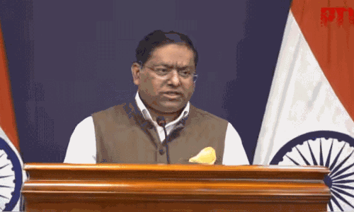 ഇറാൻ-യു.എസ് സമാധാന ചർച്ചകൾ വഴിമുട്ടി; നയതന്ത്ര ചർച്ചകൾ വേണമെന്ന് ഇന്ത്യ ഇറാൻ-യു.എസ് സമാധാന ചർച്ചകൾ വഴിമുട്ടി; നയതന്ത്ര ചർച്ചകൾ വേണമെന്ന് ഇന്ത്യ