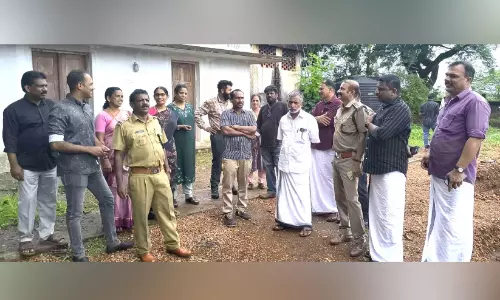 പു​ലി​പ്പേ​ടി​യി​ൽ മെ​ഡി​ക്ക​ൽ കോ​ള​ജ് കാ​മ്പ​സ്;  കാ​ട്ടു​പൂ​ച്ച​യാ​കാ​മെ​ന്ന് വ​നം വ​കു​പ്പ്
