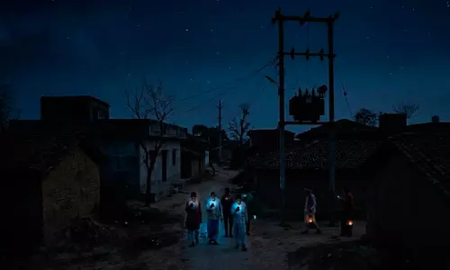 ജീ​വി​തം ഇ​രു​ട്ടി​ൽ; ആ​ല​ക്കോ​ട് സെ​ക്ഷ​ന്​ കീ​ഴി​ൽ വൈ​ദ്യു​തി മു​ട​ക്കം പ​തി​വ്, ജ​നം ദു​രി​ത​ത്തി​ൽ