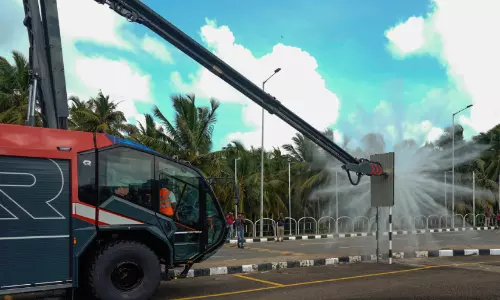 തിരുവനന്തപുരം വിമാനത്താവളത്തിൽ രക്ഷാപ്രവർത്തനത്തിന് അത്യാധുനിക വാഹനം