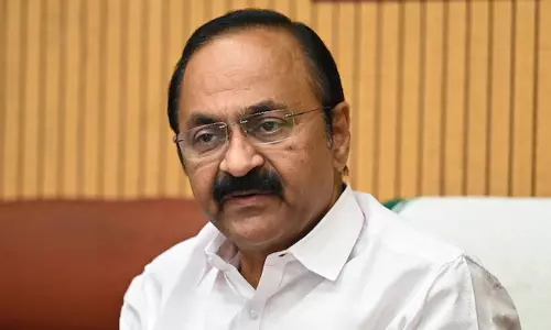 സാമ്പത്തിക ധവളപത്രം: ബോർഡ്-കോർപറേഷൻ ചെയർമാന്മാരെ നീക്കും; കടുത്ത പ്രതിസന്ധിയിലെന്ന് വി.ഡി. സതീശൻ സാമ്പത്തിക ധവളപത്രം: ബോർഡ്-കോർപറേഷൻ ചെയർമാന്മാരെ നീക്കും; കടുത്ത പ്രതിസന്ധിയിലെന്ന് വി.ഡി. സതീശൻ