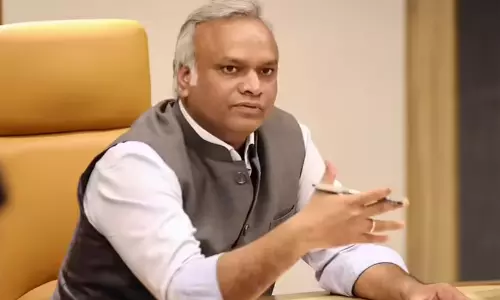 കർണാടക മന്ത്രിസഭ: പ്രിയങ്ക് ഖാർഗെ ആഭ്യന്തര മന്ത്രി, ധനകാര്യം മുഖ്യമന്ത്രിക്ക്