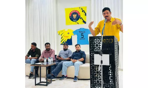 കി​രീ​ടം ചൂ​ടി റി​യ​ൽ എ​ഫ്.​സി ജി​സാ​ൻ; വി​ജ​യാ​ഘോ​ഷം സം​ഘ​ടി​പ്പി​ച്ചു