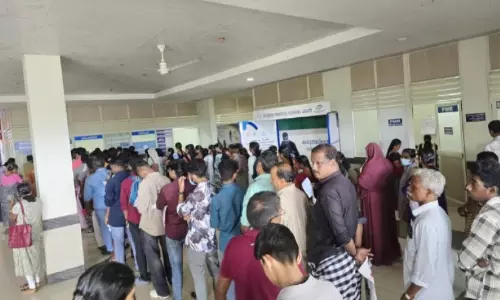 ഇടുക്കി മെഡിക്കല്‍ കോളജിൽ ആവശ്യത്തിന് ജീവനക്കാരില്ല; മണിക്കൂറുകൾ കാത്തുനിന്ന് രോഗികൾ
