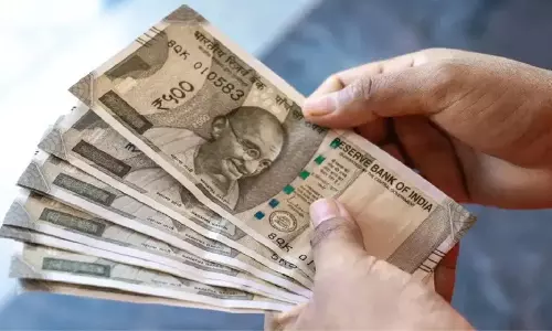 500 രൂപക്ക് പകരം അയക്കുന്നത് 50,000 രൂപ; പെട്രോള്‍ പമ്പ് വഴി കുഴല്‍പ്പണ ഇടപാടിൽ രണ്ടുപേർ പിടിയിൽ