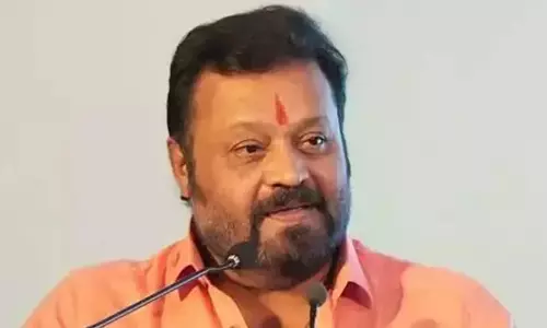 നിങ്ങൾ അറിഞ്ഞോ, ഞാൻ അറിഞ്ഞില്ല കേട്ടോ...: മന്ത്രിസഭയിൽനിന്ന് ഒഴിവാക്കാൻ ആവശ്യപ്പെട്ടെന്ന വാർത്ത നിഷേധിച്ച് സുരേഷ് ഗോപി