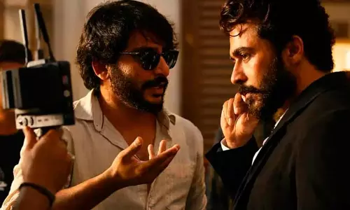 കറുപ്പിൽ നായകനാവേണ്ടിയിരുന്നത് വിജയ്: ആർ.ജെ ബാലാജിയുടെ തുറന്നു പറച്ചിലിനു പിന്നാലെ സമൂഹമാധ്യമങ്ങളിൽ വിമർശനം; ഒടുവിൽ മൗനം വെടിഞ്ഞ് സൂര്യ