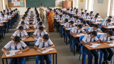സി.ബി.എസ്.ഇ പന്ത്രണ്ടാം ക്ലാസ് പുനർമൂല്യനിർണയം; വിവാദങ്ങൾക്കിടയിലും സ്വകാര്യ ഏജൻസിയായ കോഎംപ്റ്റ് തുടരും സി.ബി.എസ്.ഇ പന്ത്രണ്ടാം ക്ലാസ് പുനർമൂല്യനിർണയം; വിവാദങ്ങൾക്കിടയിലും സ്വകാര്യ ഏജൻസിയായ കോഎംപ്റ്റ് തുടരും