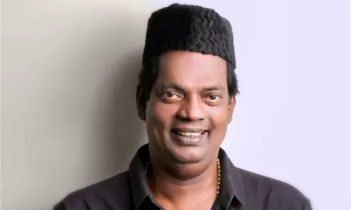 ചിരിയുടെ കുമാരൻ; ഹൃദയം തൊട്ട നടന മികവ് ചിരിയുടെ കുമാരൻ; ഹൃദയം തൊട്ട നടന മികവ്