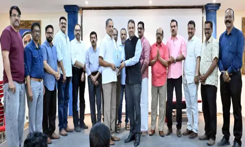 ഇ.ടി. പ്രകാശിന് യാത്രയയപ്പ്​ നൽകി