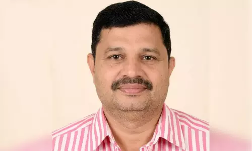 വൈദ്യുതാഘാതമേറ്റ് കുസാറ്റ് ജോയന്റ് രജിസ്ട്രാർ മരിച്ചു വൈദ്യുതാഘാതമേറ്റ് കുസാറ്റ് ജോയന്റ് രജിസ്ട്രാർ മരിച്ചു
