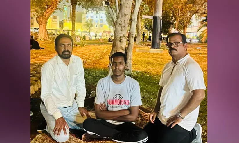 റിയാദിൽ ആശുപത്രിയിൽനിന്ന് കാണാതായ തൃശൂർ സ്വദേശിയെ കണ്ടെത്തി; എത്രയും വേഗം നാട്ടിലെത്തിക്കാൻ നടപടികൾ ആരംഭിച്ചു റിയാദിൽ ആശുപത്രിയിൽനിന്ന് കാണാതായ തൃശൂർ സ്വദേശിയെ കണ്ടെത്തി; എത്രയും വേഗം നാട്ടിലെത്തിക്കാൻ നടപടികൾ ആരംഭിച്ചു