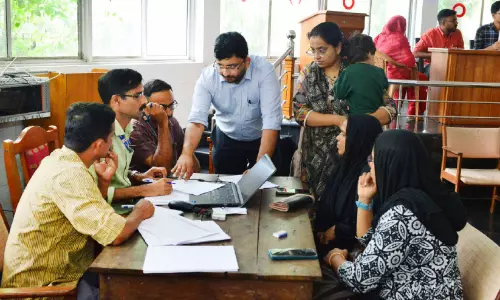 ദുരന്തബാധിതരുടെ ബാങ്ക് വായ്പ: അദാലത്ത് 11വരെ ദുരന്തബാധിതരുടെ ബാങ്ക് വായ്പ: അദാലത്ത് 11വരെ