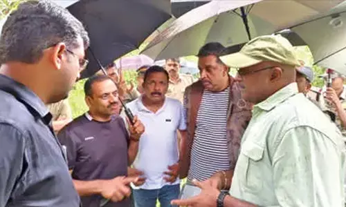 ശാശ്വത പരിഹാരം കാണാൻ നടപടി സ്വീകരിക്കും, പഴയ ആലുവ-മൂന്നാർ റോഡ് സന്ദർശിച്ച് വനംമന്ത്രി ഷിബു ബേബി ജോൺ ശാശ്വത പരിഹാരം കാണാൻ നടപടി സ്വീകരിക്കും, പഴയ ആലുവ-മൂന്നാർ റോഡ് സന്ദർശിച്ച് വനംമന്ത്രി ഷിബു ബേബി ജോൺ