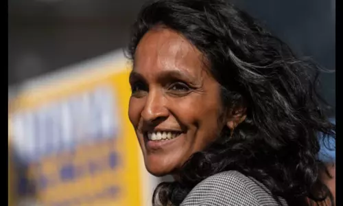 ന്യൂയോർക്കിന് പിന്നാലെ ലോസ് ആഞ്ജലസും? കേരളത്തിൽ ജനിച്ച നിത്യ രാമൻ മേയർ പോരാട്ടത്തിന്