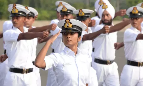 കടൽ കാക്കാം, ഒപ്പം പഠനവും; നാവികസേനയിൽ 10+2 (ബി.ടെക്) കേഡറ്റ് എൻട്രി