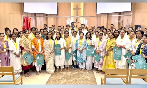 നഴ്സസ് ഡേ: സെന്റ് സ്റ്റീഫന്സ് ദേവാലയത്തില് ആദരം നഴ്സസ് ഡേ: സെന്റ് സ്റ്റീഫന്സ് ദേവാലയത്തില് ആദരം