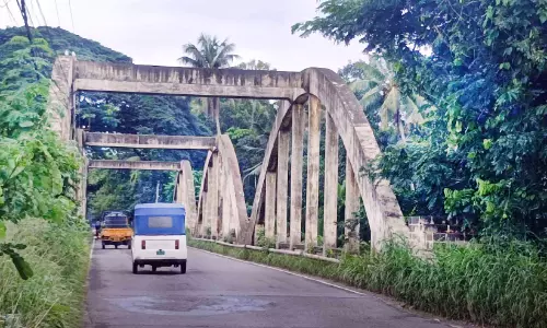 ക​ണ്ണ് തു​റ​ക്കു​മോ അ​ധി​കൃ​ത​ർ? ഇ​ത്തി​പ്പു​ഴ പാ​ലം അ​പ​ക​ട​ത്തി​ൽ