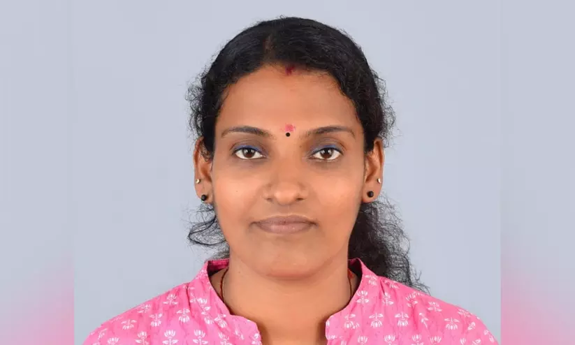 ചങ്ങമ്പുഴ കവിത പുരസ്കാരം ട്രീസ കെ.വിക്ക് ചങ്ങമ്പുഴ കവിത പുരസ്കാരം ട്രീസ കെ.വിക്ക്
