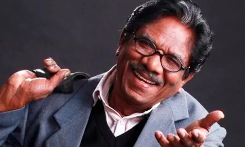 ‘നമുക്കിത് വലിച്ചെറിയണോ അതോ തല്ലിപ്പൊട്ടിക്കണോ?’; ഭാരതിരാജ എന്തിന് തനിക്ക് കിട്ടിയ പത്മശ്രീ തിരിച്ചുകൊടുത്തു?
